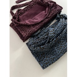 Накидка для годування "Лео синій"